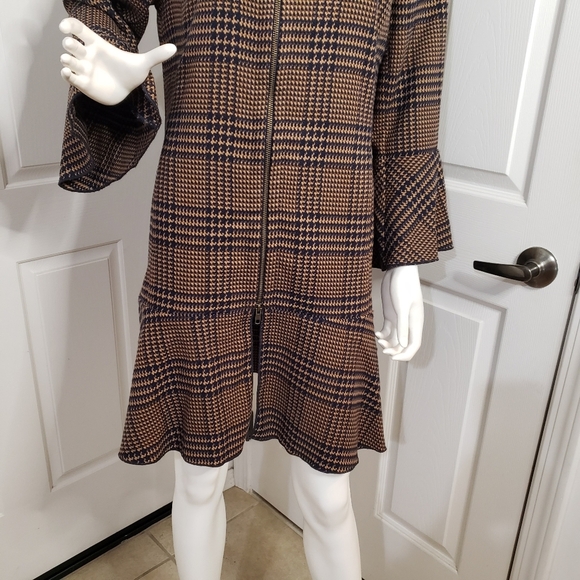 Cabi Flounce Jacket Tartan Style Plaid Long Length Brown and Black - Picture 3 of 9